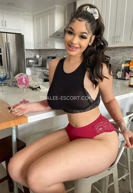 Tralee escort Danielle — 4