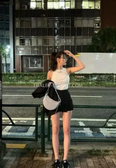 Tralee escort Nevaeh — 3