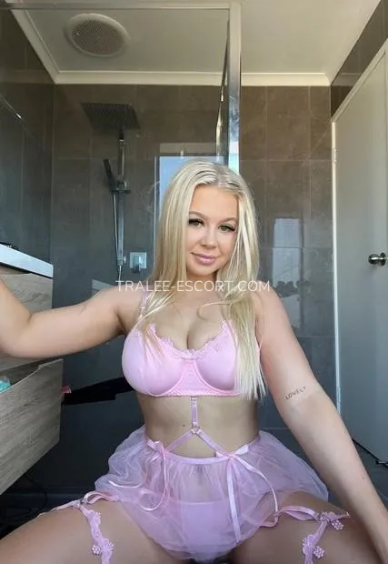 Tralee escort alexis