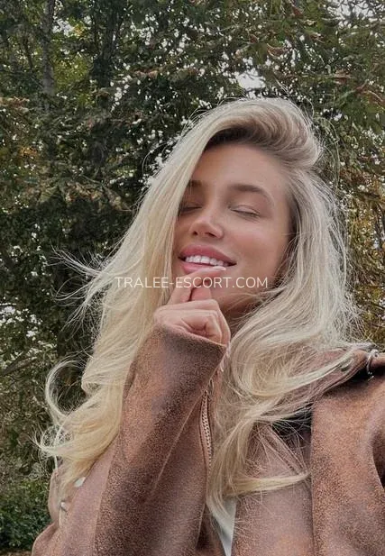 Tralee escort Crystal — 4