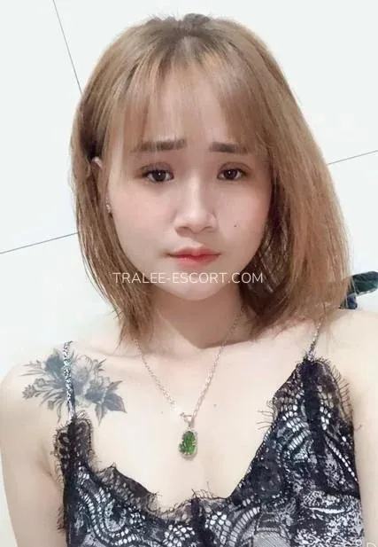 Tralee escort Mikayla — 3