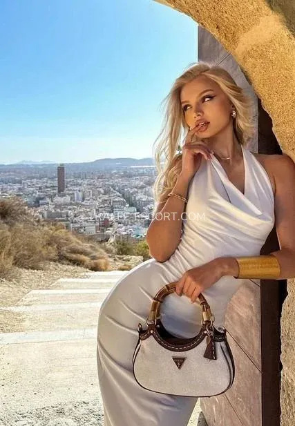 Tralee escort Makenzie — 1