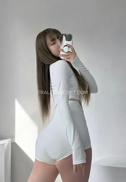 Tralee escort Alexandra — 3