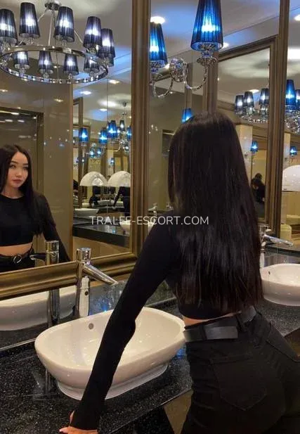 Tralee escort Louise — 7