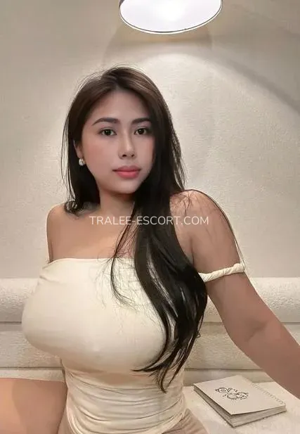 Tralee escort Louise — 7