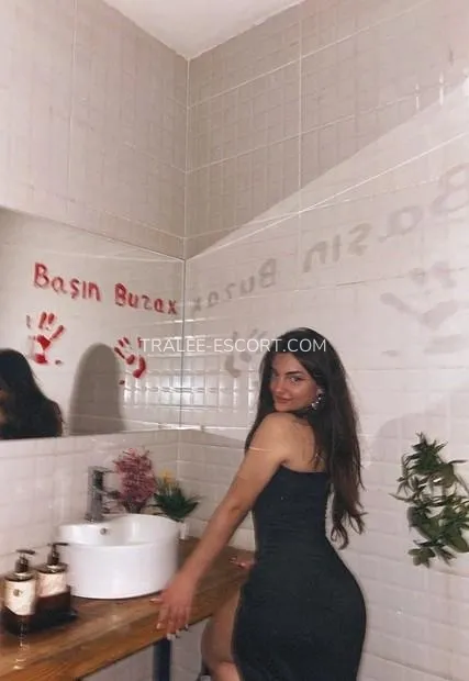 Tralee escort Riley — 2