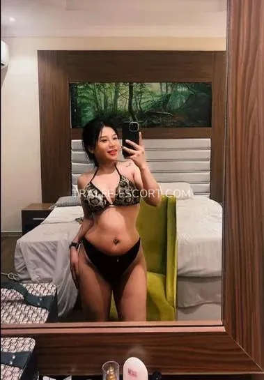 Tralee escort Astrid — 3