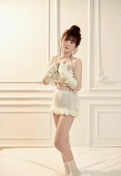 Tralee escort Caroline — 3