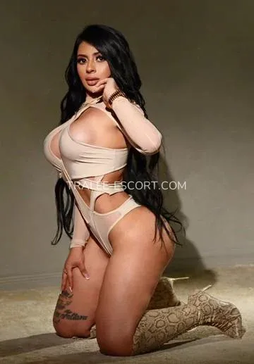 Tralee escort Hannah — 3