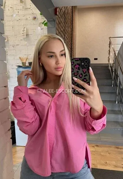 Tralee escort Adela — 3