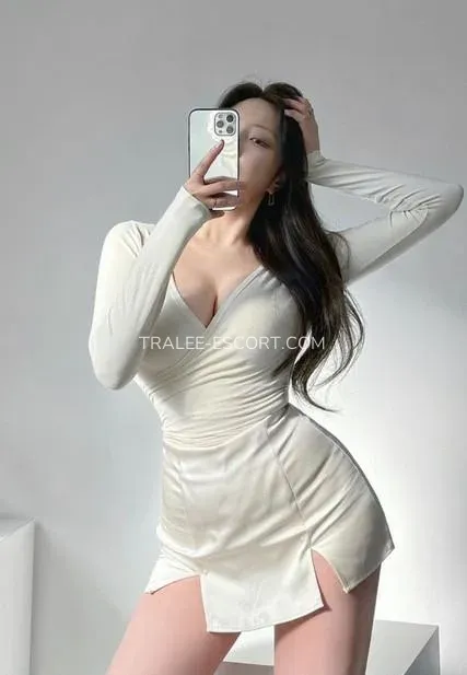 Tralee escort Caroline — 1