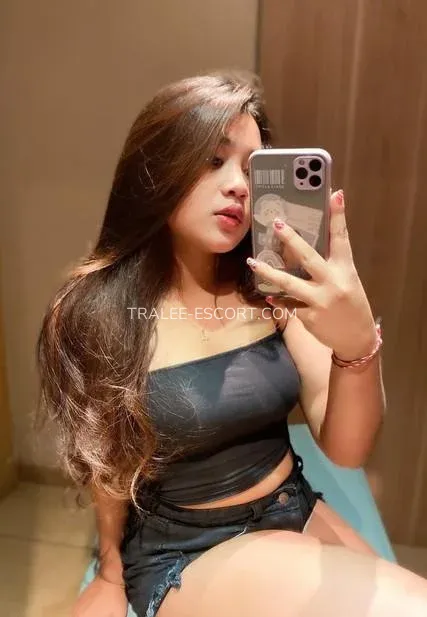 Tralee escort Amy — 4