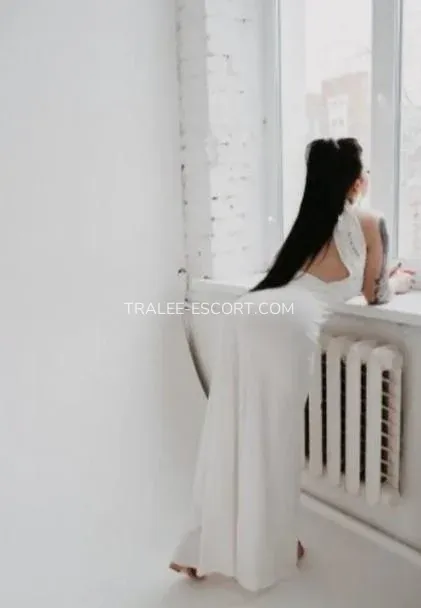 Tralee escort Ella — 5
