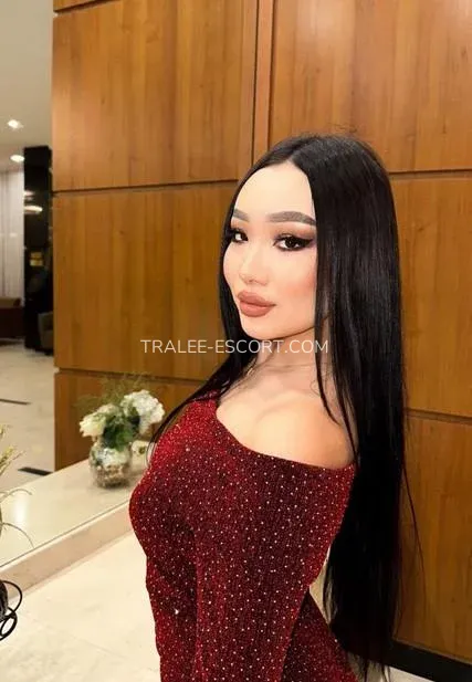 Tralee escort Louise — 5