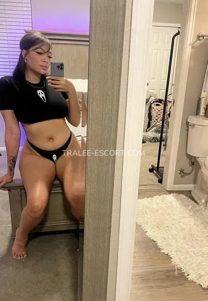 Tralee escort Laura — 1