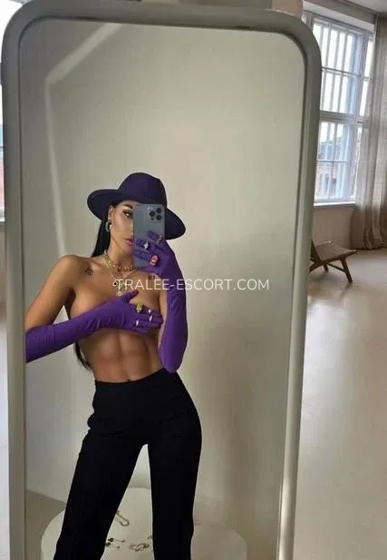 Tralee escort Makayla — 3