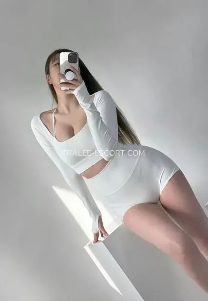Tralee escort Alexandra — 4