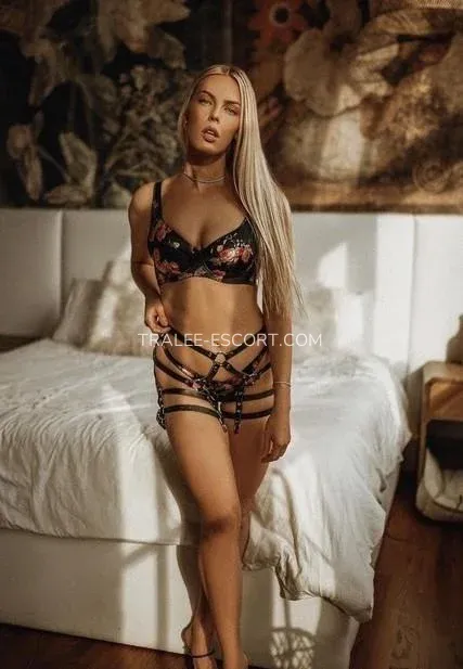 Tralee escort Evelyn — 4