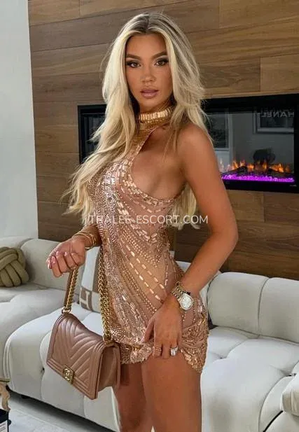Tralee escort Kira — 7