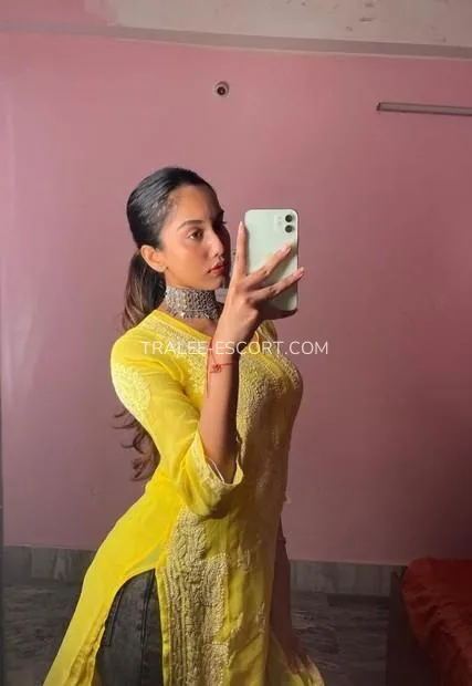 Tralee escort Helen — 2