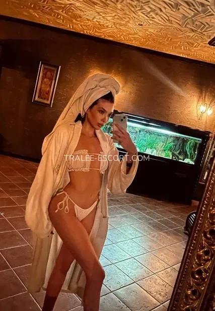 Tralee escort Makayla — 9